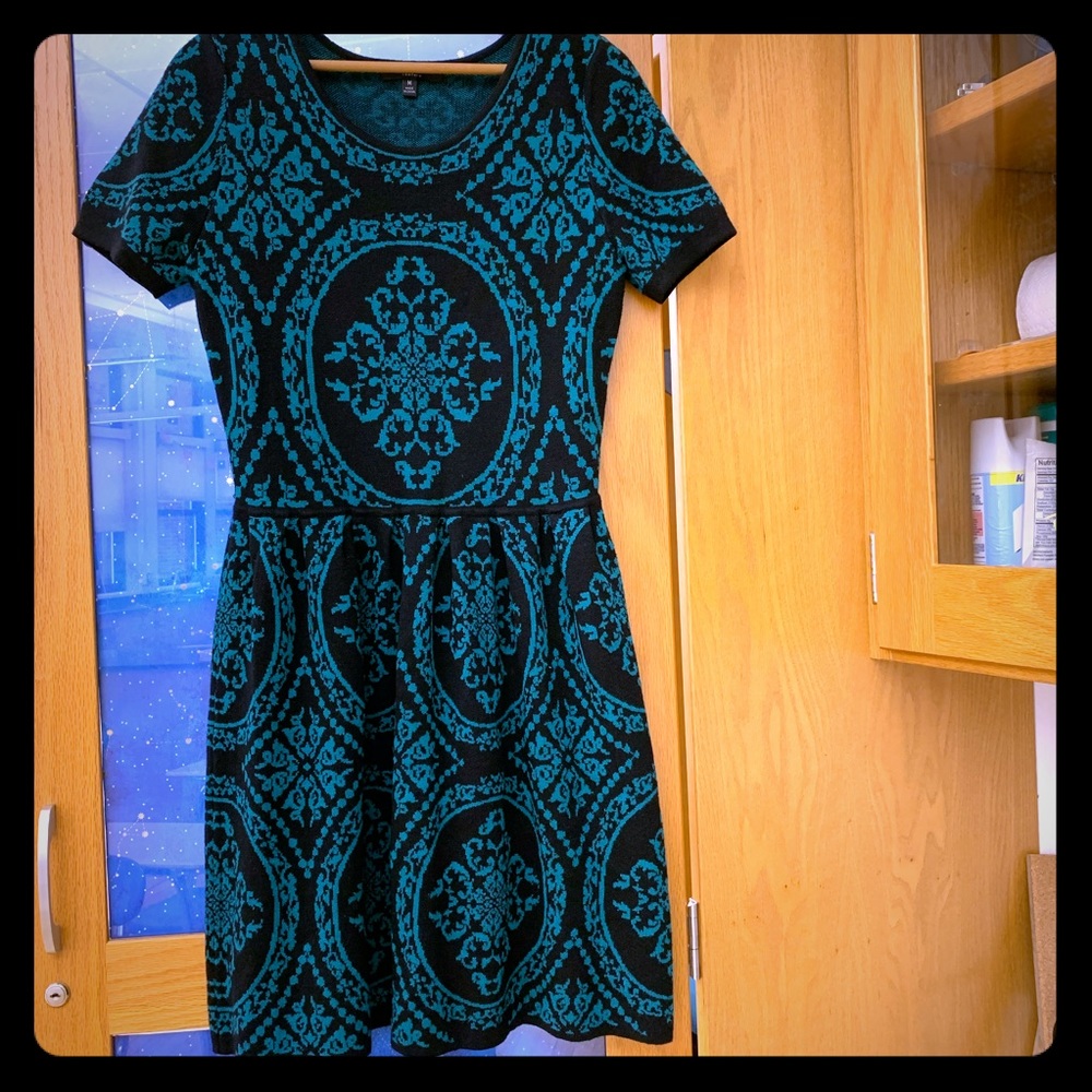 Bundle 2 for $25!! Romeo+Juliette Couture dress